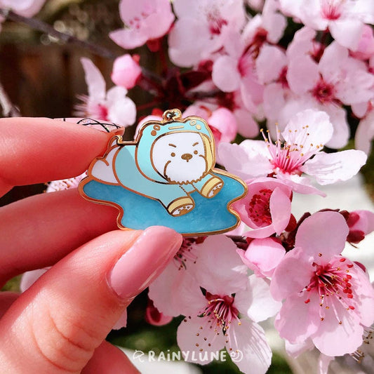 Rainylune Collectible Pin - McDuff Froggy Raincoat Pin