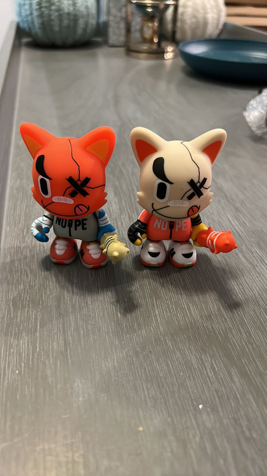 Janky Series 2: Jor Ros regular and Chase (sold as set)