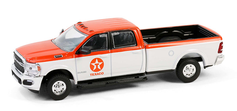 Greenlight - 2023 Ram 2500 - Texaco Special Edition Series 1