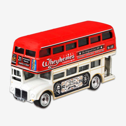 Mattel Creations - Matchbox Routemaster Bus
