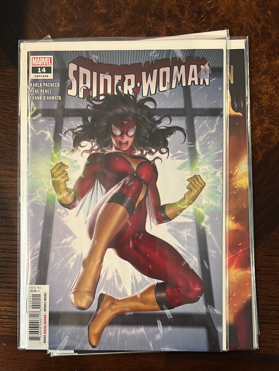 Soie/Spider-Girl/Spider Woman/Spider Gwen/Ghost Spider