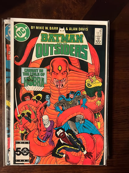 Batman & the Outsiders - DC Comic Book series - Individual issues