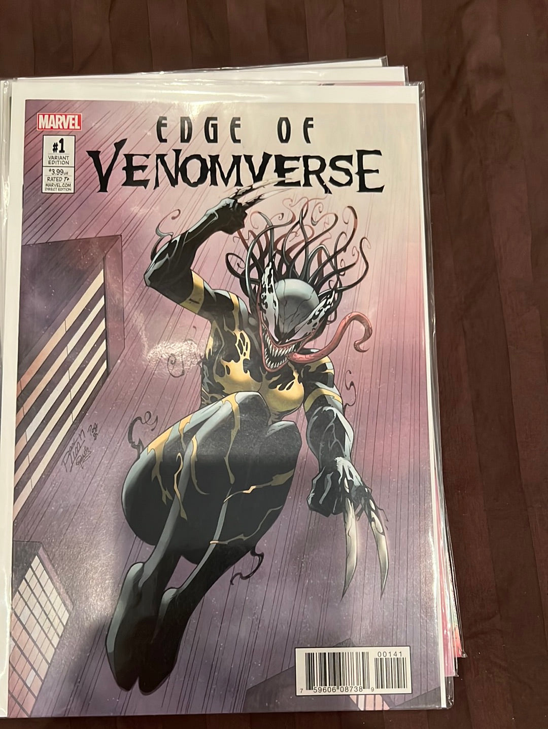 Venom Runs and variant covers/titles