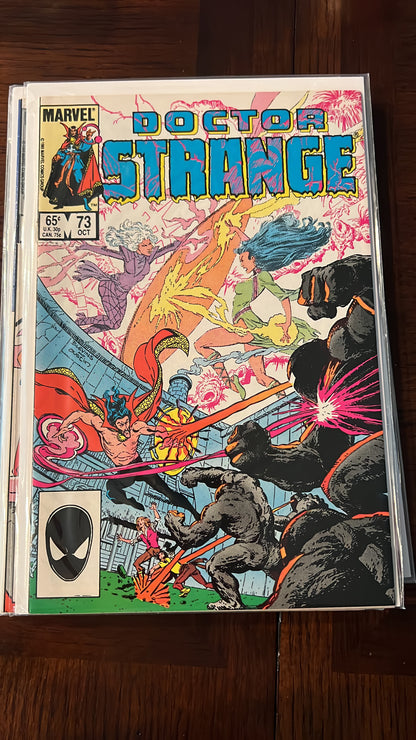 Doctor Strange, Strange Tales et titres connexes