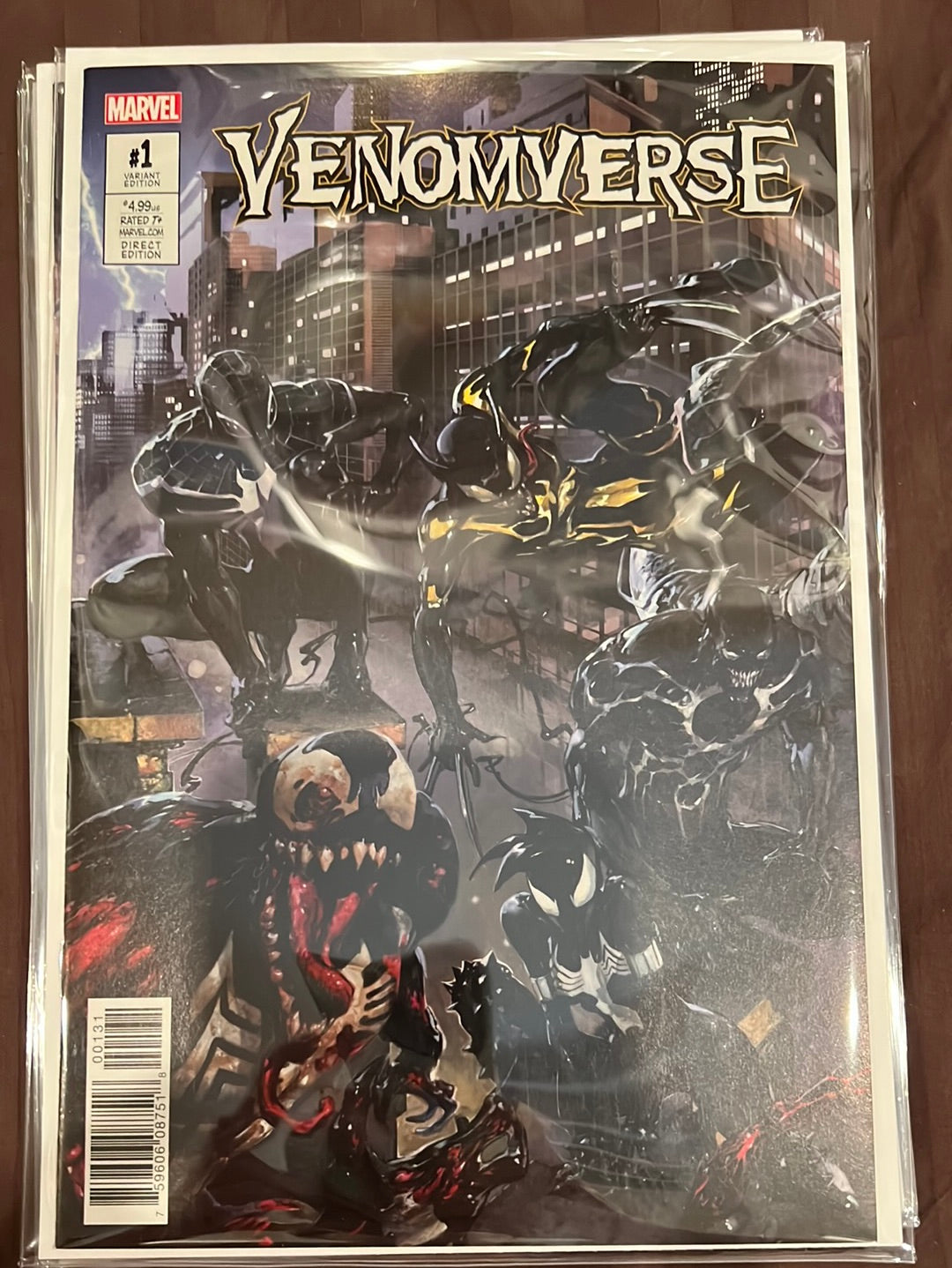 Venom Runs and variant covers/titles