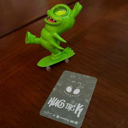 Embrassez le K : Runup Hug (Lam Toys)